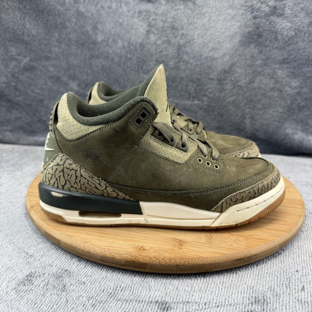 Jordan Air Jordan 3 Retro Shoes Boys Size 5.5Y Green Sneakers DM0967-202